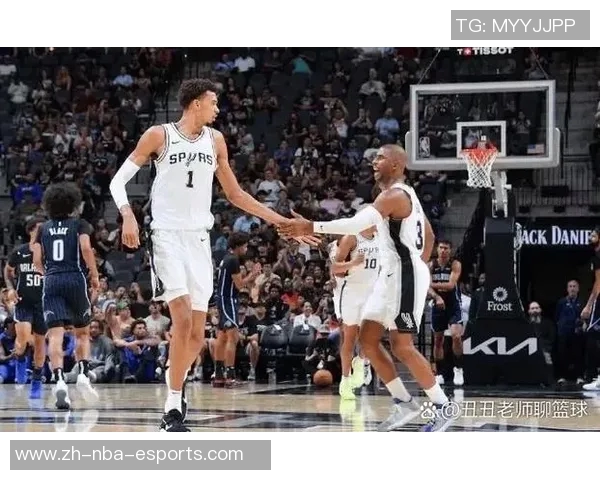 东契奇对决文班亚马保持全胜战绩五场零失利展现绝对优势 东契奇对决文班亚马保持全胜战绩五场零失利展现绝对优势