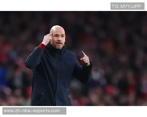 滕哈赫回忆执教阿贾克斯时压制切尔西的辉煌时刻与如今惨败的对比